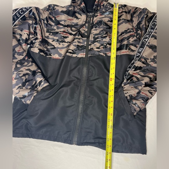 Marc Echo cut&sew large Black and khaki camo print fleece lined jacket - Picture 5 of 7